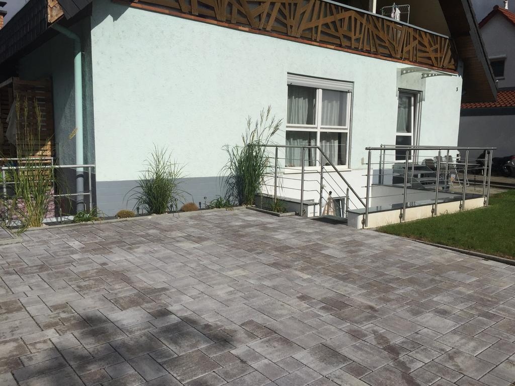 A & J Ferienwohnung Hirsch Rust Ngoại thất bức ảnh